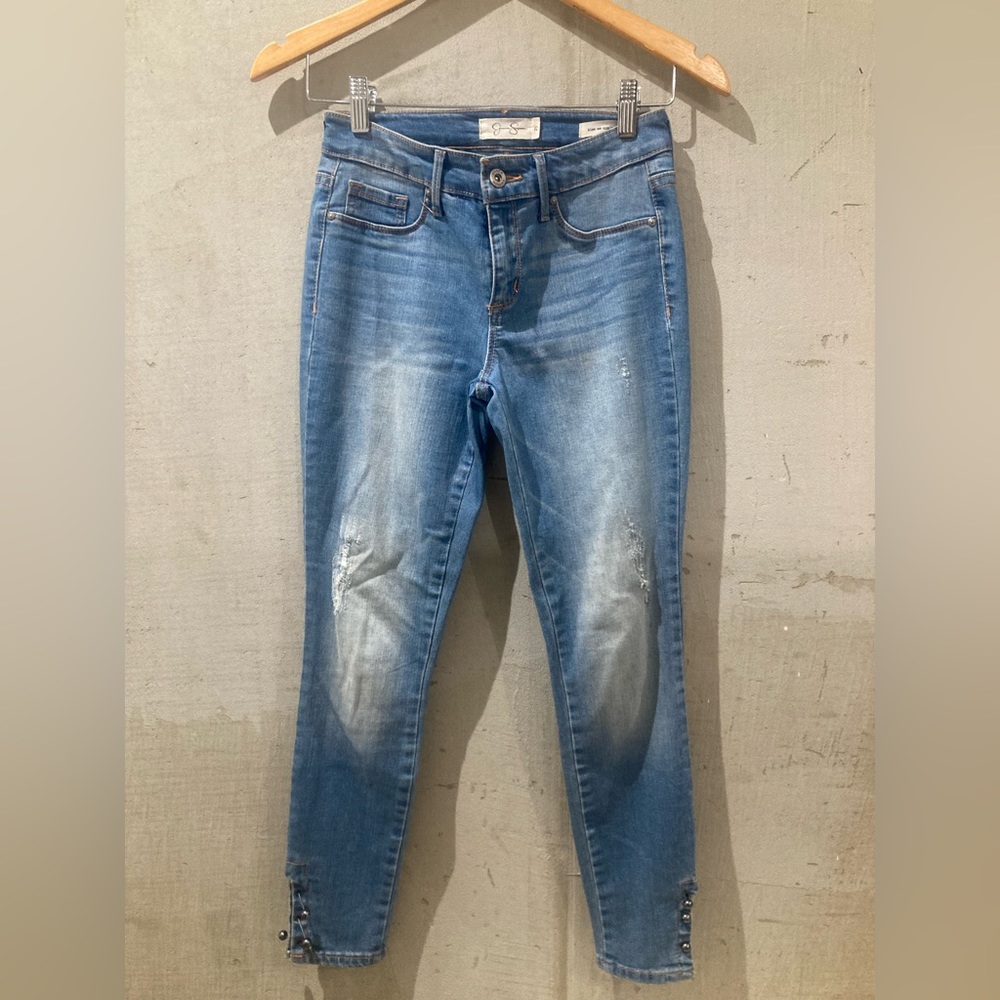 Jessica Simpson cropped stretch distressed jeans with bar bell accent